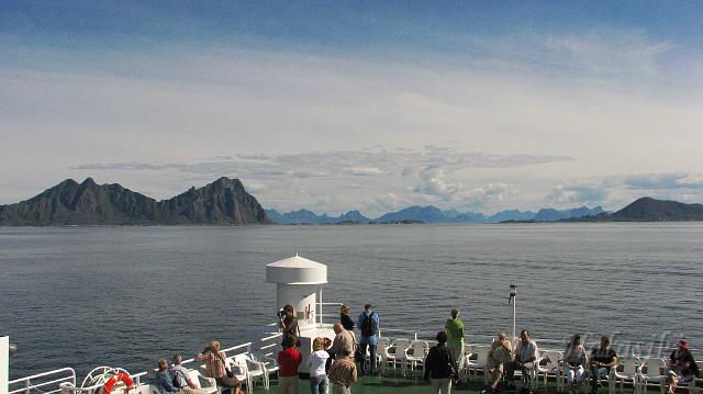 Norwegia (1368a).JPG - Prom z Svolvaer do Skutvik